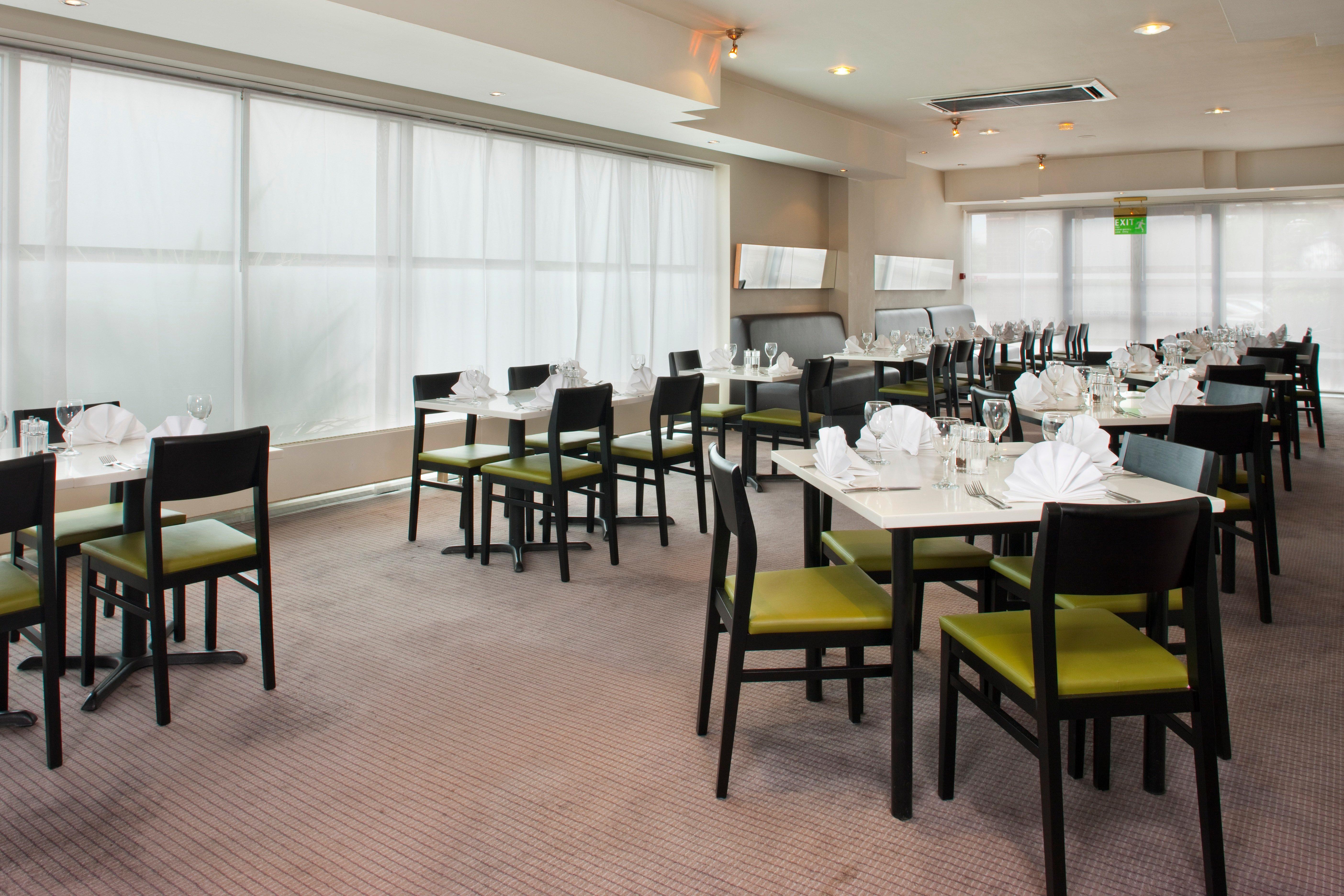 Holiday Inn London Brent Cross, An Ihg Hotel Экстерьер фото