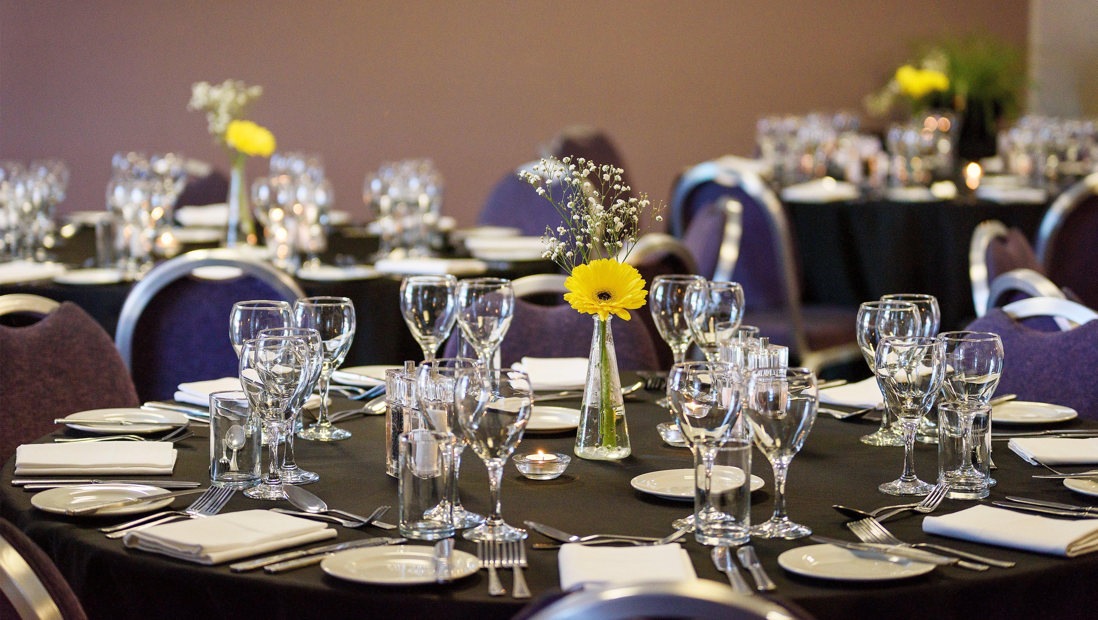Holiday Inn London Brent Cross, An Ihg Hotel Экстерьер фото